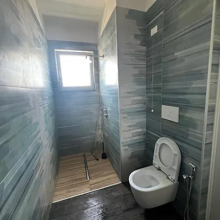 Guest house Latina *