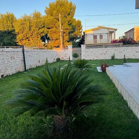 Latina Vendégház