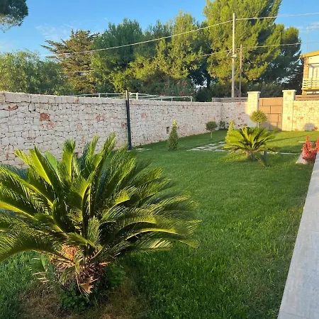 Guest house Latina *