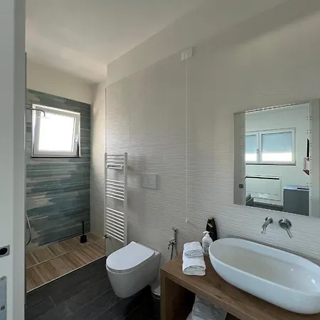 Guest house Latina