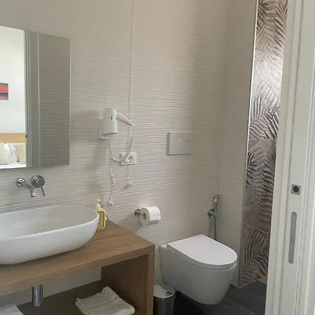 Guest house Latina