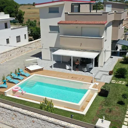 Latina Guest house Pulsano