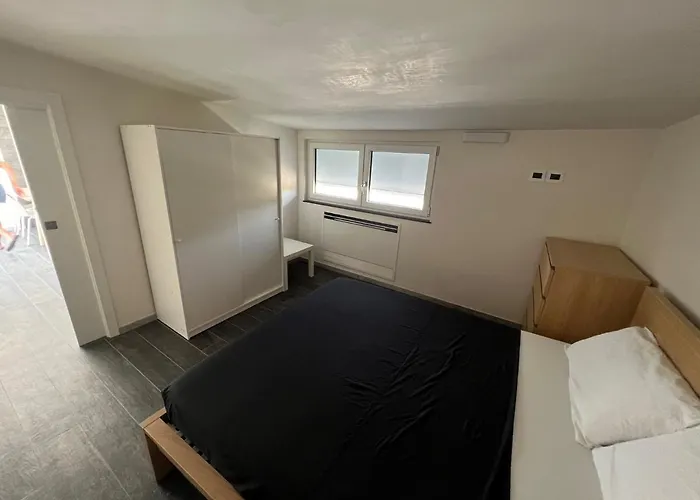 Guest house Latina