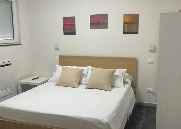 Latina Guest house 3*